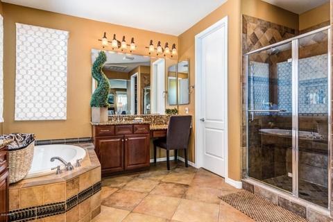 3933 E Half Hitch Pl, Phoenix, AZ 85050 photo 39
