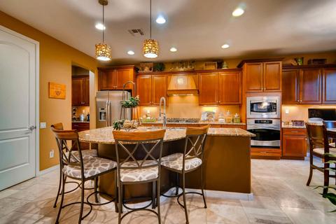 3933 E Half Hitch Pl, Phoenix, AZ 85050 photo 12
