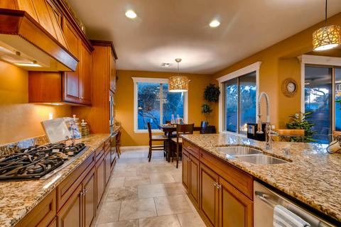 3933 E Half Hitch Pl, Phoenix, AZ 85050 photo 18