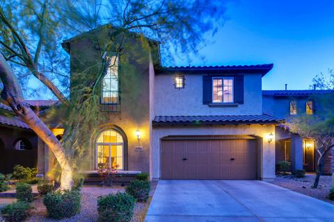3933 E Half Hitch Pl, Phoenix, AZ 85050 photo 1