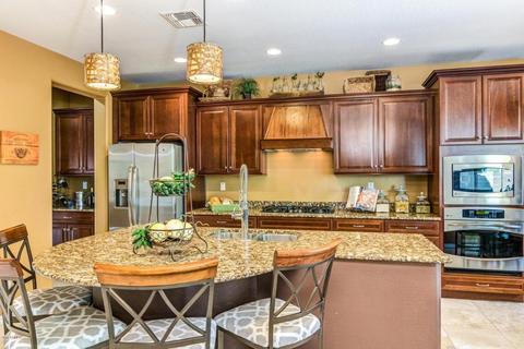 3933 E Half Hitch Pl, Phoenix, AZ 85050 photo 14