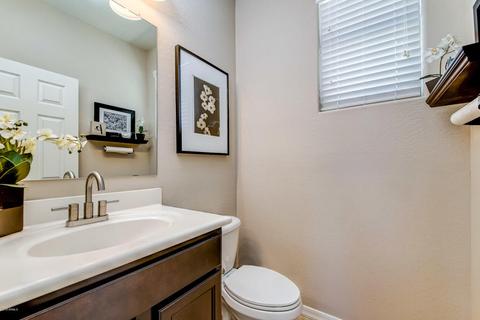 3597 S Weaver Cir E, Gilbert, AZ 85297 photo 9
