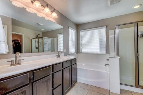 3597 S Weaver Cir E, Gilbert, AZ 85297 photo 27