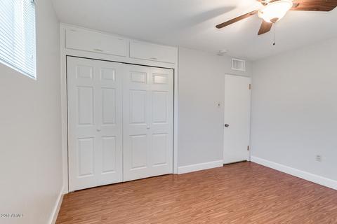 2902 E Pinchot Ave, Phoenix, AZ 85016 photo 12