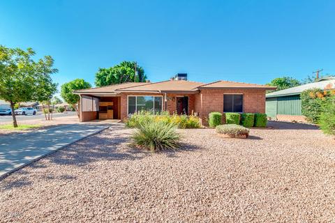 2902 E Pinchot Ave, Phoenix, AZ 85016 photo 1