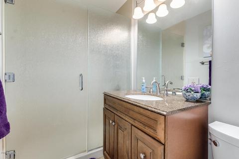 2902 E Pinchot Ave, Phoenix, AZ 85016 photo 13