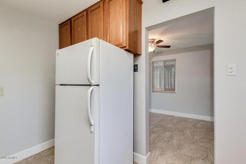 2902 E Pinchot Ave, Phoenix, AZ 85016 photo 9