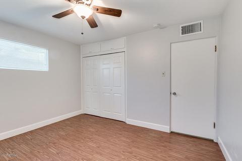 2902 E Pinchot Ave, Phoenix, AZ 85016 photo 11