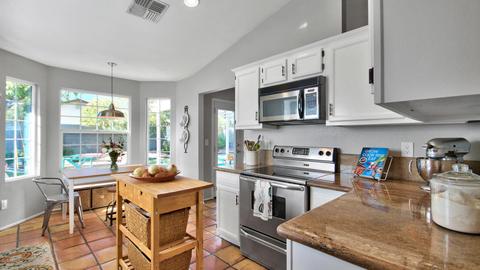 3850 E Whitney Ln, Phoenix, AZ 85032 photo 8