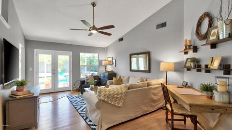 3850 E Whitney Ln, Phoenix, AZ 85032 photo 3