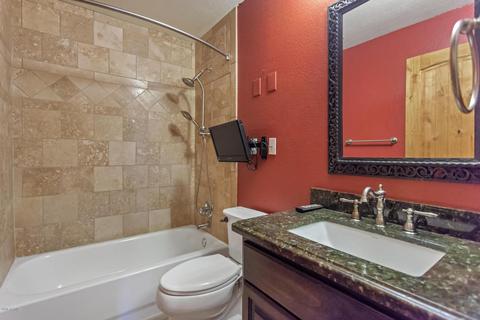 4821 E Swilling Rd, Phoenix, AZ 85054 photo 10