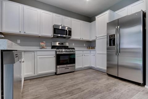 876 E Sherri Dr, Gilbert, AZ 85296 photo 6