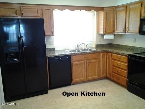 8215 E Navarro Ave, Mesa, AZ 85209 photo 2