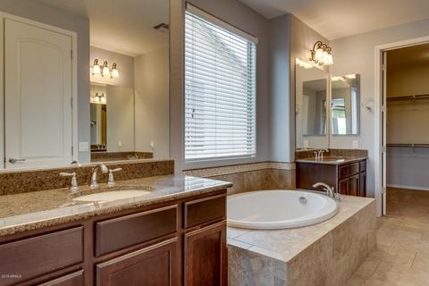 3790 E Matthew Dr, Phoenix, AZ 85050 photo 26