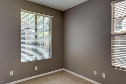 3790 E Matthew Dr, Phoenix, AZ 85050 photo 6