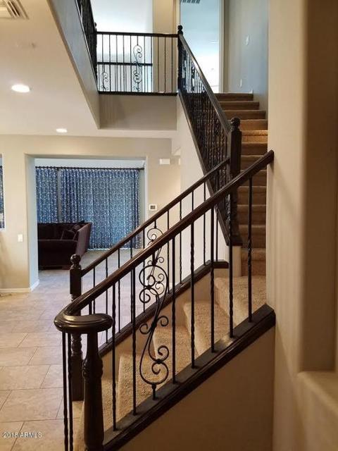 3790 E Matthew Dr, Phoenix, AZ 85050 photo 5