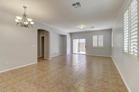 948 E Ranch Rd, Gilbert, AZ 85296 photo 2