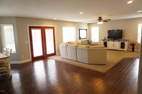 1945 S Arco Dr, Gilbert, AZ 85295 photo 6