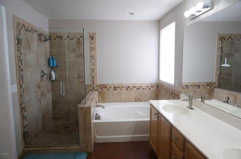 1945 S Arco Dr, Gilbert, AZ 85295 photo 8