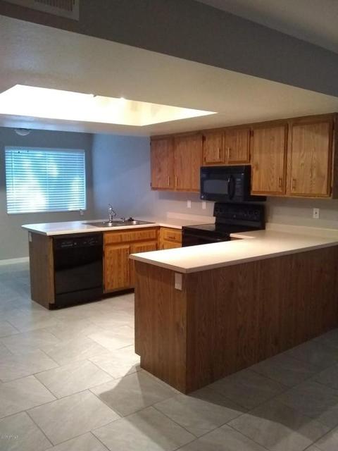 18014 N 50th Ave, Glendale, AZ 85308 photo 6