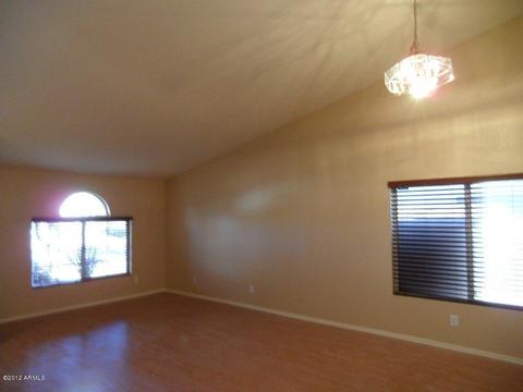 901 W Spur Ave, Gilbert, AZ 85233 photo 2
