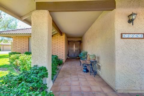 12252 S Chippewa Dr, Phoenix, AZ 85044 photo 3
