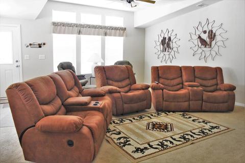 8131 E Cactus Dr, Mesa, AZ 85208 photo 3