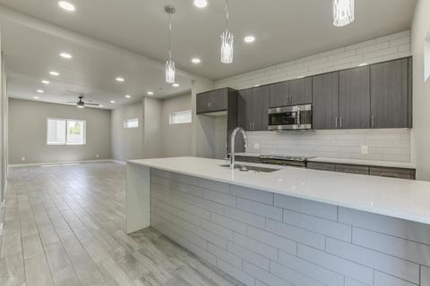 2727 E Thomas Rd #8, Phoenix, AZ 85016 photo 8