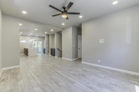 2727 E Thomas Rd #8, Phoenix, AZ 85016 photo 11