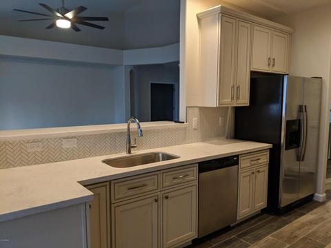 3226 E Rosemonte Dr, Phoenix, AZ 85050 photo 7