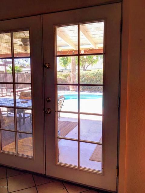 2446 E Geneva Dr, Tempe, AZ 85282 photo 9