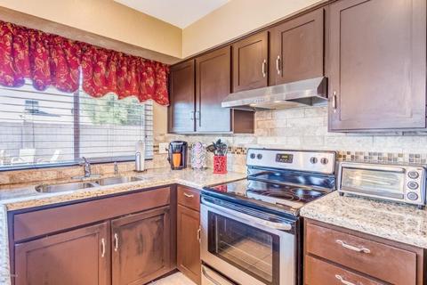 3736 E Dahlia Dr, Phoenix, AZ 85032 photo 7