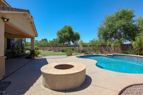 2598 E Penedes Dr, Gilbert, AZ 85298 photo 6