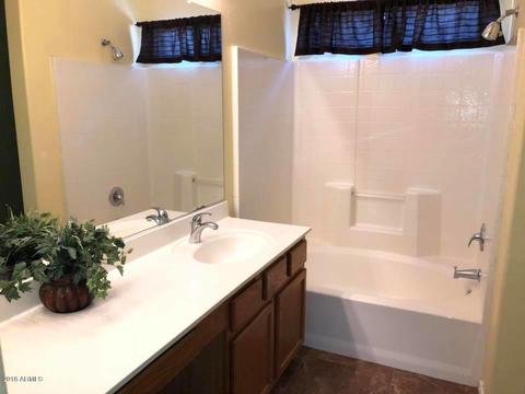 6823 S 33rd Dr, Phoenix, AZ 85041 photo 9