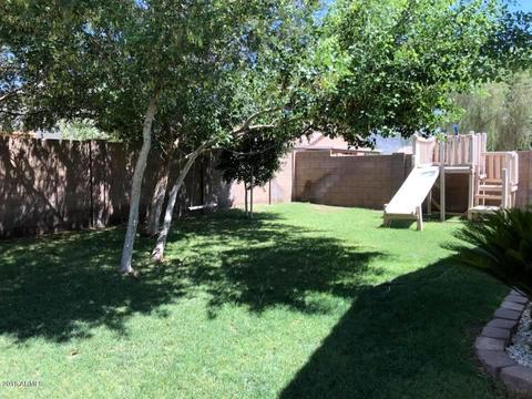 6823 S 33rd Dr, Phoenix, AZ 85041 photo 2