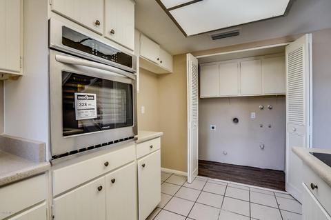 2864 E Clarendon Ave, Phoenix, AZ 85016 photo 7
