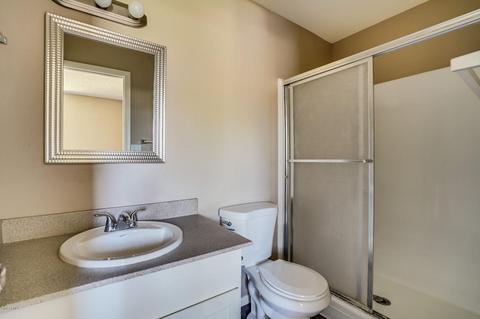2864 E Clarendon Ave, Phoenix, AZ 85016 photo 13