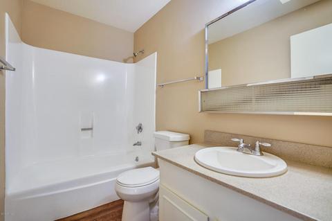 2864 E Clarendon Ave, Phoenix, AZ 85016 photo 10