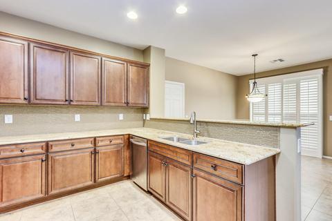 3608 E Larson Ln, Gilbert, AZ 85295 photo 8