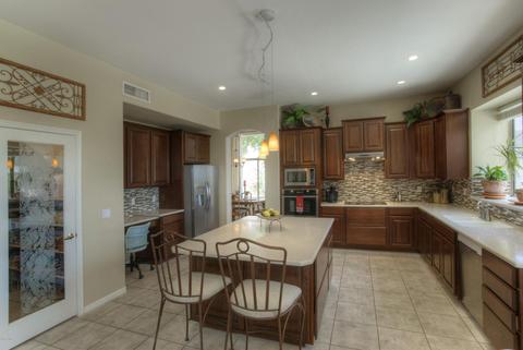 4571 E Ramuda Dr, Phoenix, AZ 85050 photo 8