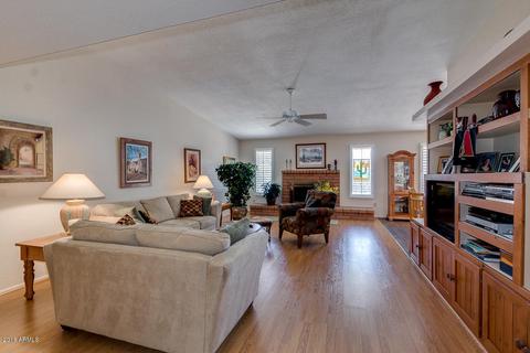 408 E Helena Dr, Phoenix, AZ 85022 photo 5