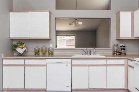 923 W 19th Ave, Apache Junction, AZ 85120 photo 8
