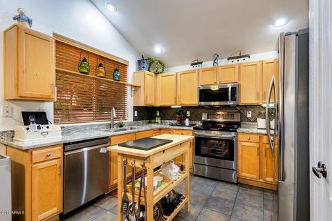 2568 E Santa Rosa Dr, Gilbert, AZ 85234 photo 4