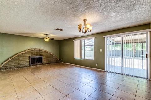 5123 E Half Moon Dr, Phoenix, AZ 85044 photo 4