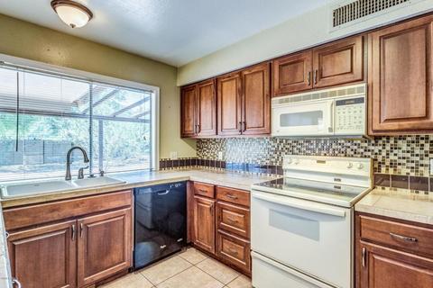 5123 E Half Moon Dr, Phoenix, AZ 85044 photo 7