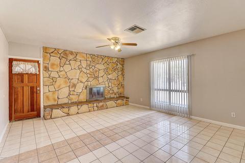 4551 E Pecan Rd, Phoenix, AZ 85040 photo 6