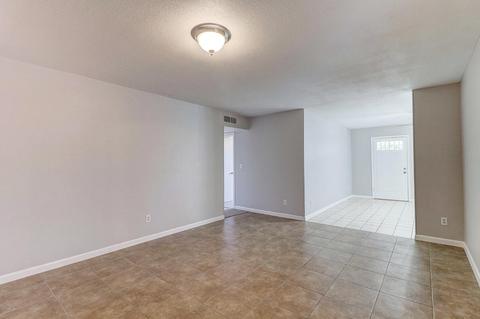 4551 E Pecan Rd, Phoenix, AZ 85040 photo 5