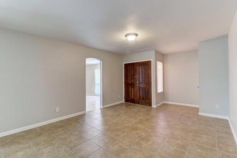 4551 E Pecan Rd, Phoenix, AZ 85040 photo 4