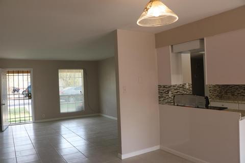 836 N Cherry -- #E, Mesa, AZ 85201 photo 7