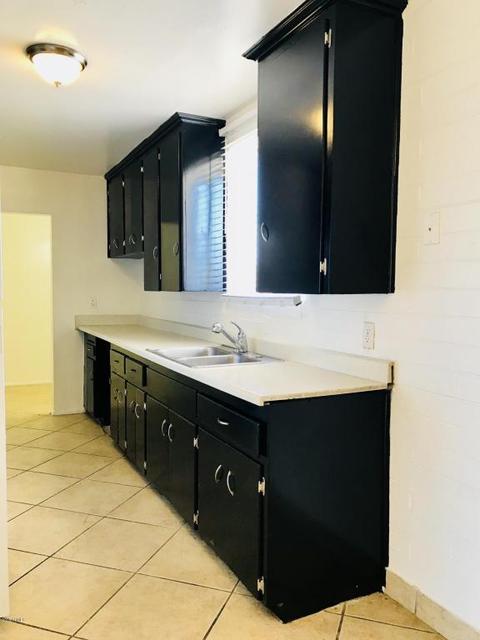 4233 N 48th Dr, Phoenix, AZ 85031 photo 3